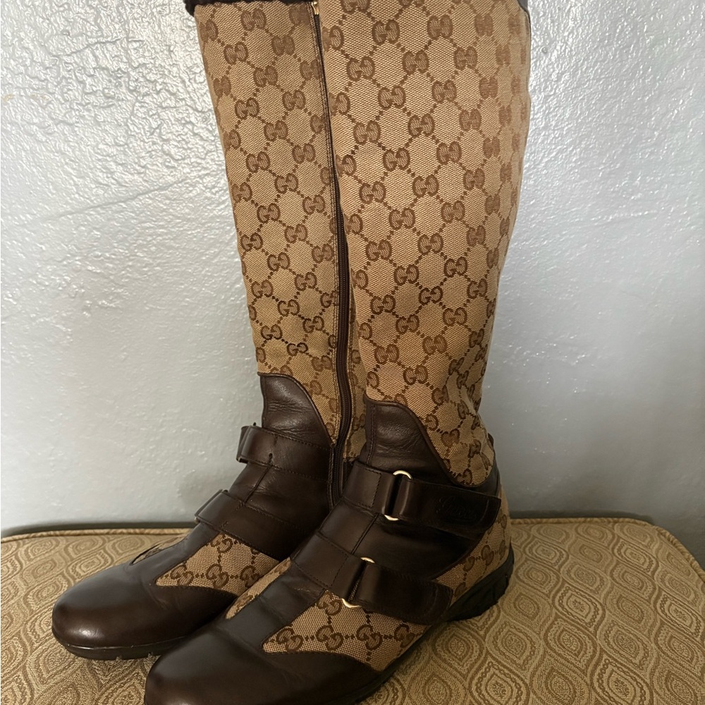 Gucci Tan and Brown Knee Boots